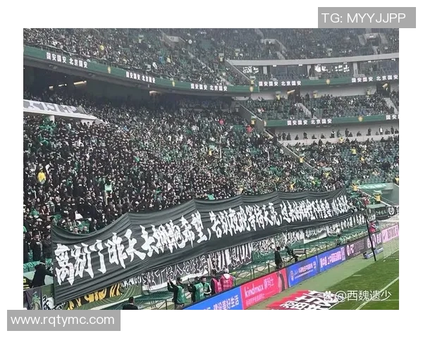 因揍人事件引发争议的足球球星场内外形象大反转 因揍人事件引发争议的足球球星场内外形象大反转