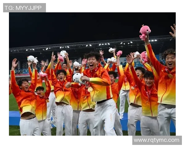 揭秘那些足球球星的私人习惯:抽烟的球员们背后的故事与健康影响 揭秘那些足球球星的私人习惯:抽烟的球员们背后的故事与健康影响